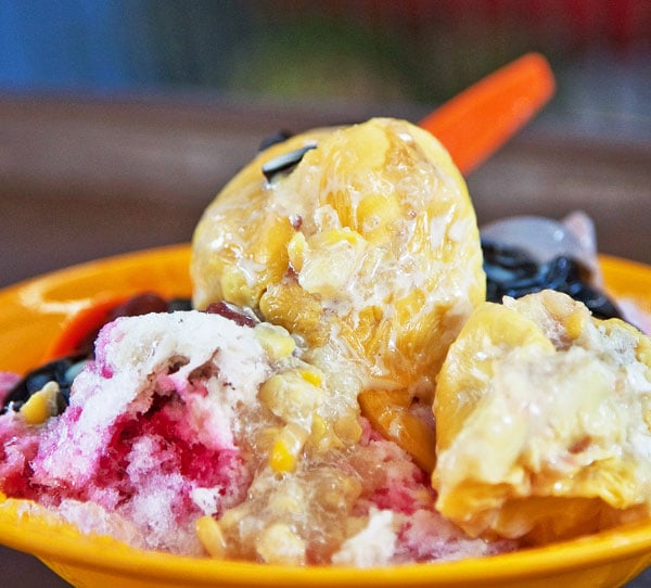 Ais Kacang and Fruits Stall @ New World Park